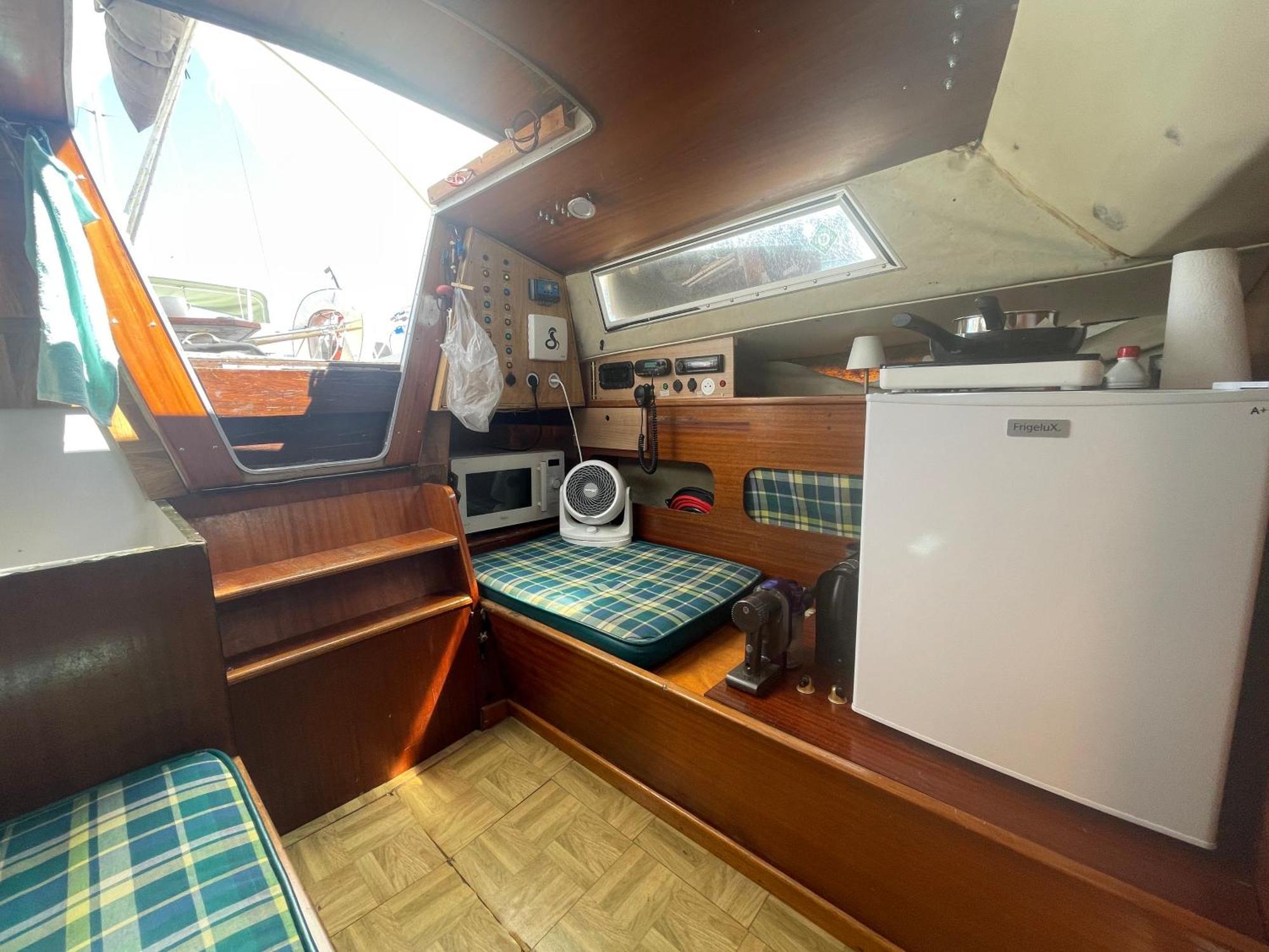 Yacht Studio Galarne Saint-Raphaël 外观 照片